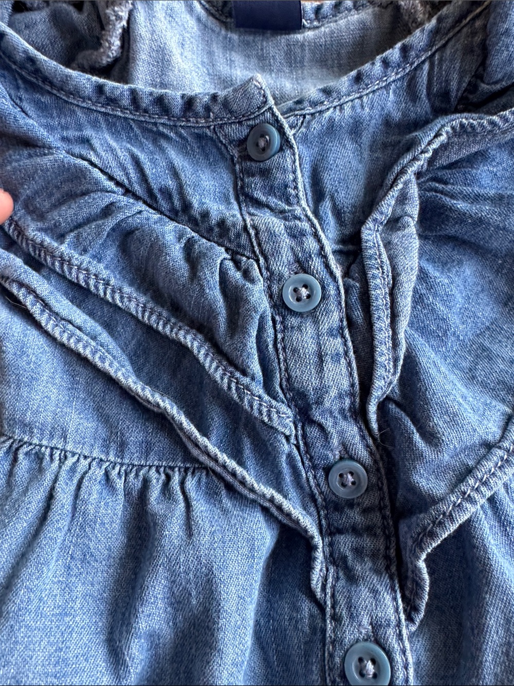 Baby Gap Denim Ruffle Front Set - Picture 2 of 3
